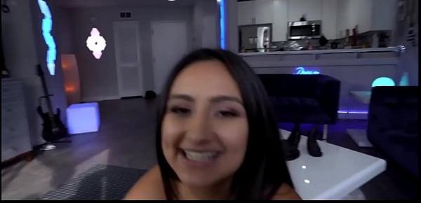 Petite Latina Real Ex